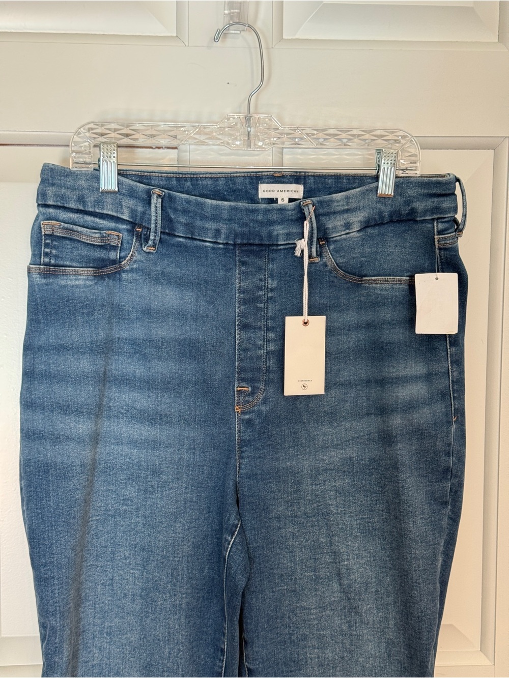 Nwt! Good American Good Legs Flare Jeans Medium Wash High Rise Stretch 25392 — image 5 of 8